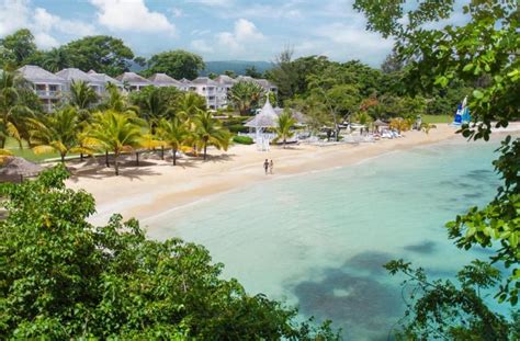 Jamaica’s Nude Beaches